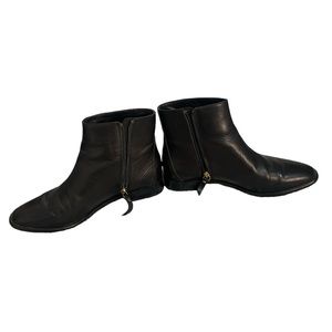 Pre loved Donna Karan boots